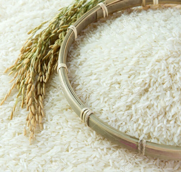 Giá gạo Việt, Thái Lan tiếp tục lao dốc